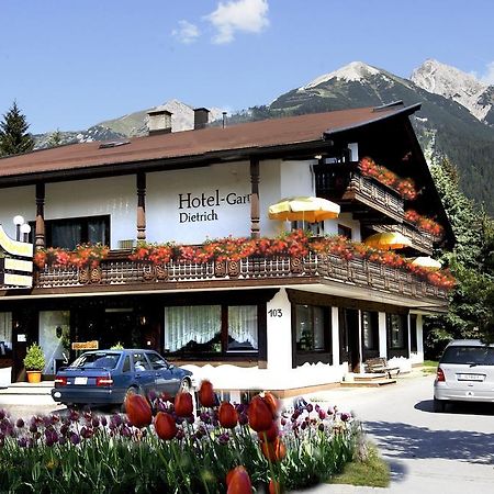 Hotel Garni Dietrich 蒂罗尔-泽费尔德 外观 照片