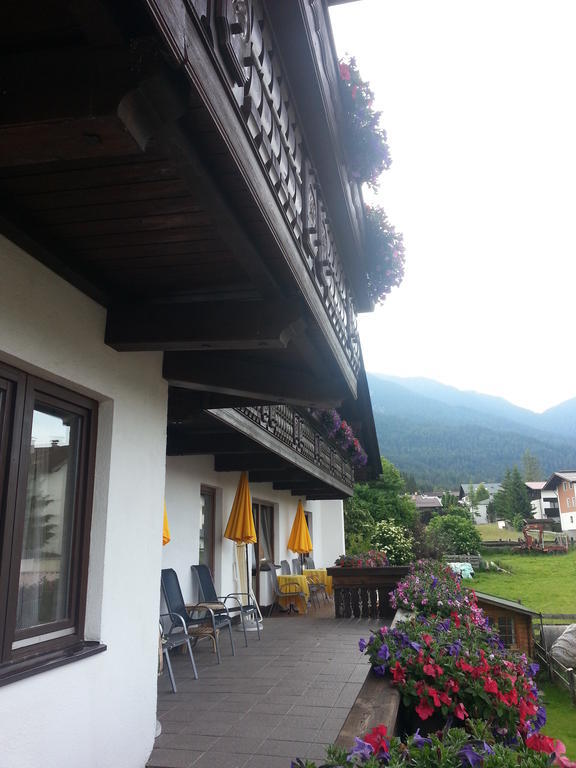 Hotel Garni Dietrich 蒂罗尔-泽费尔德 外观 照片